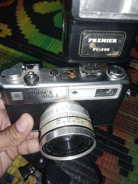 yashica MG 1 1