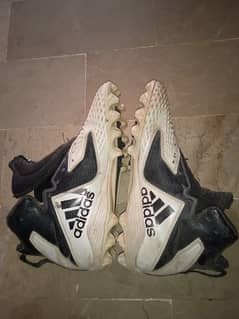 adidas avenger football shoes, used for sale all ok no problem