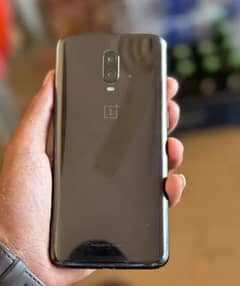 Oneplus 6t 8/128 in 10/10 condition