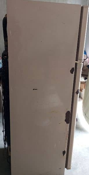 Dowlance Fridge for sale 2