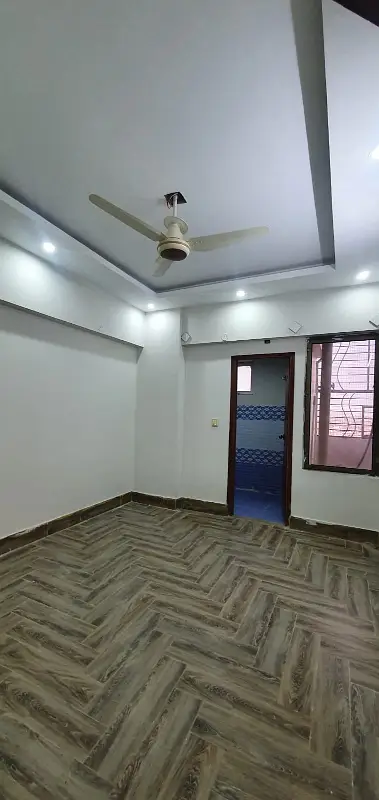 3 Side Corner 2 Bed D/D, Gulshan-e-Iqbal.