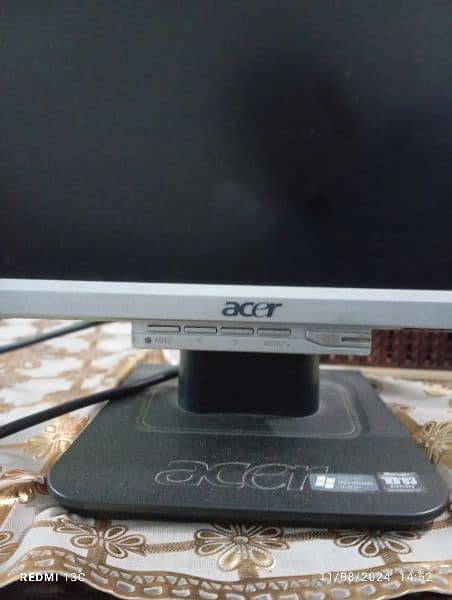 Acer Monitor LCD 17 inch all Okay 2