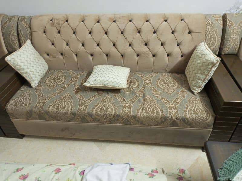 Sofa Set 5 seater 3