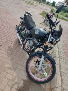 Suzuki GS 150