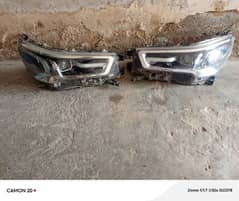 revo 2023 headlights in good condition