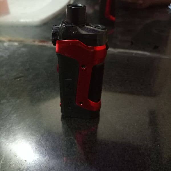 vape 100W geekvape B100 0