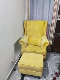 Single Seater Couch with Foot Rest