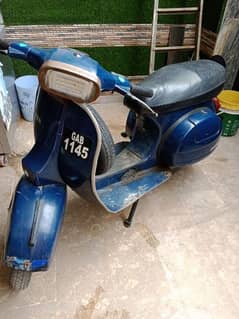 Vespa 1982 Model