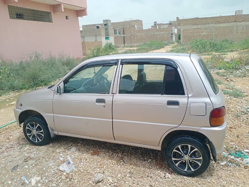 Daihatsu Cuore 2004 2