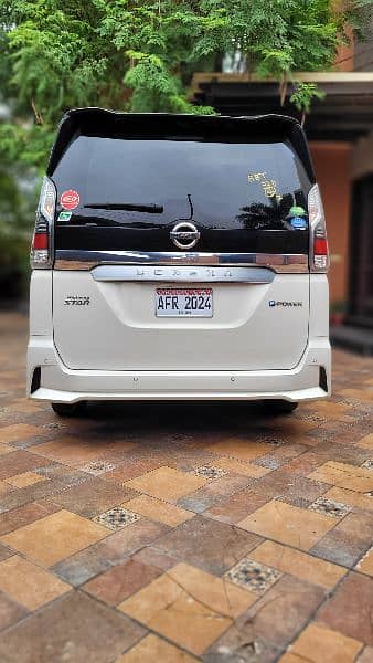 Nissan Serena HighwayStar 2019 10