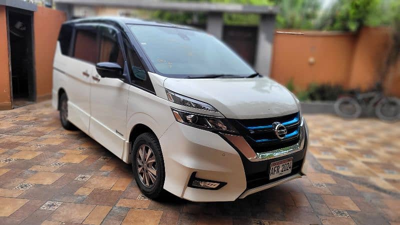 Nissan Serena HighwayStar 2019 15