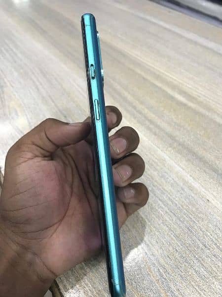 One Plus 8T Brand New Condition Only Line In Panal Baqi Ovrall 100% ok 1