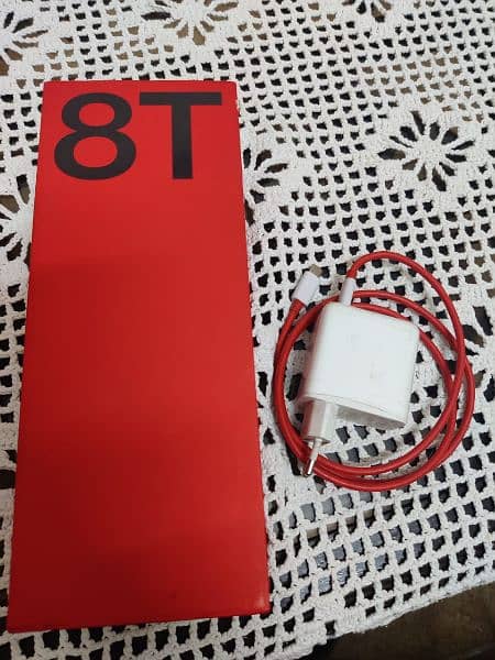 One Plus 8T Brand New Condition Only Line In Panal Baqi Ovrall 100% ok 5