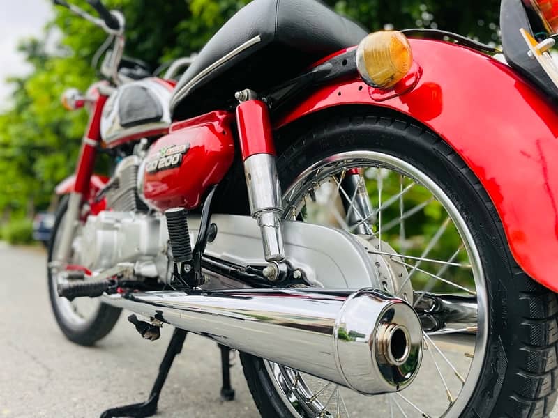 Honda CD 200 roadmaster 4