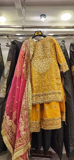 Bridal mehndi dress Mohsin naveed ranjha