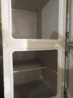 DAWLANCE DEEP FREEZER