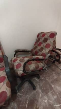 1 chair 4000 total 4 chairs