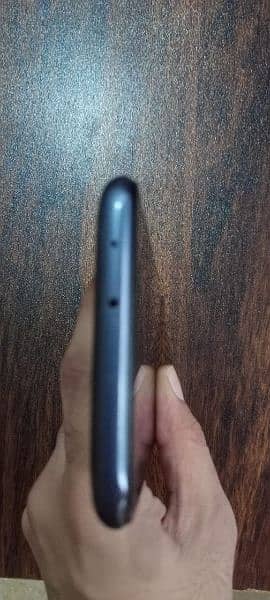 Xiaomi Redmi 9 4/64 PTA Approved with box and original charger 5