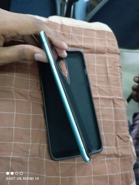 one plus 8 ram12/256 good condition PTA approve 4