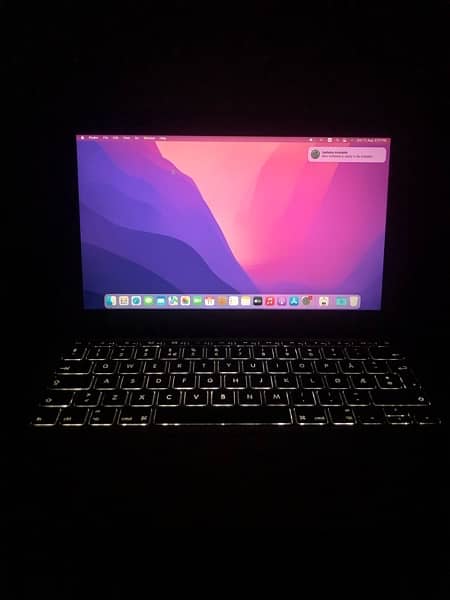 MacBook Air 2015 11 Inch | 4GB Ram | 128GB Ssd 13