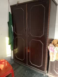 kapro wali almari iron stand