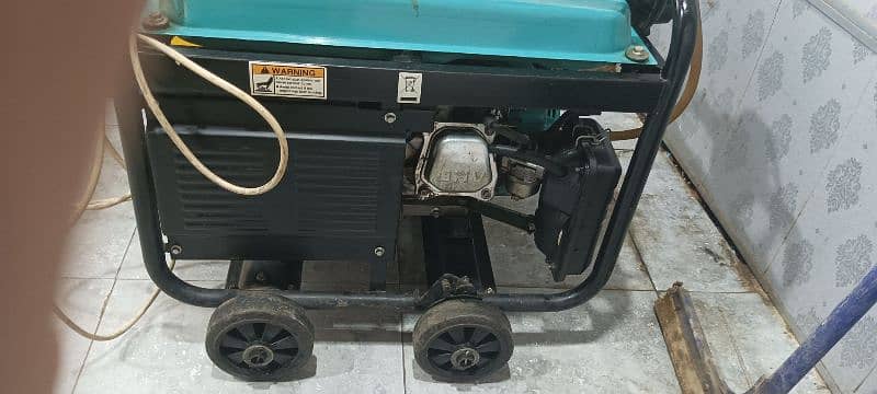 Oes generator 2200w 3