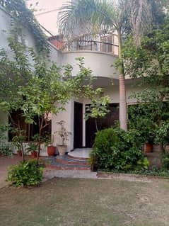 1 Kanal House for sale in wapda city