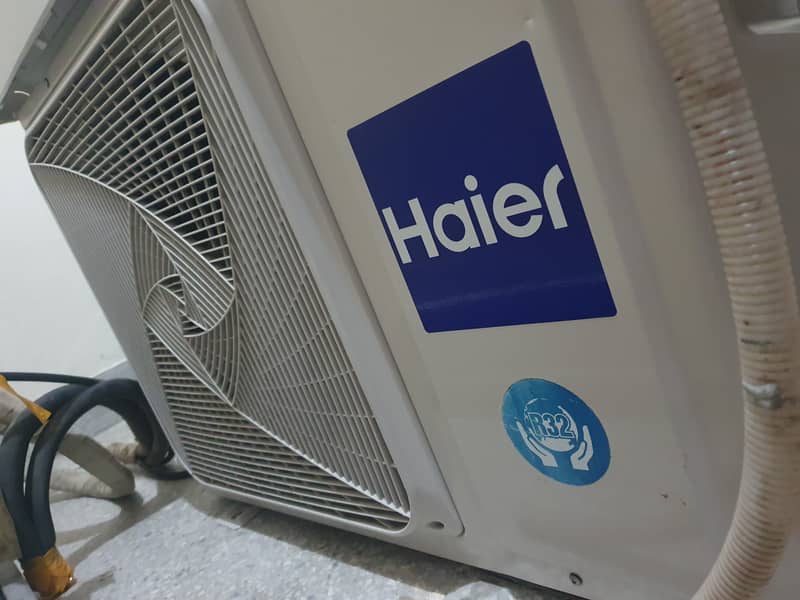 AC 1.5 Ton inverter (140k)  Haire heat&cool air conditioners. 0