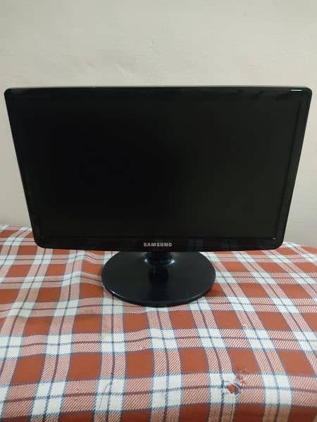 samsung screen 19 inch 720 display 0