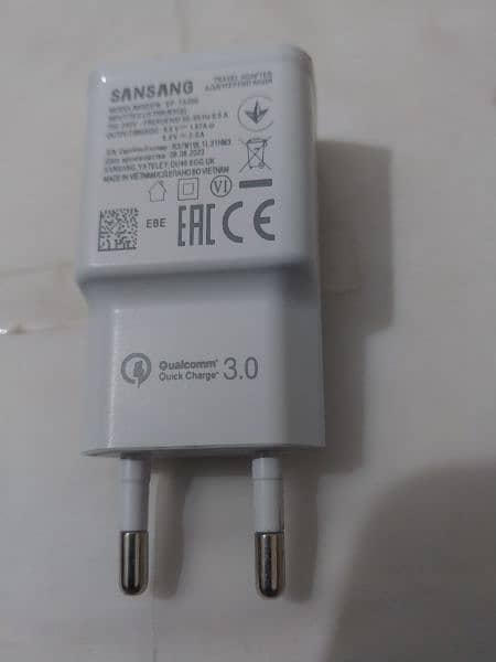 Samsung Fast Charging Adapter + USB Type-C cable for Sale 1