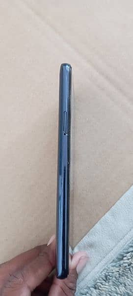 Motorola one 5g Non PTA. . . 4/128 2