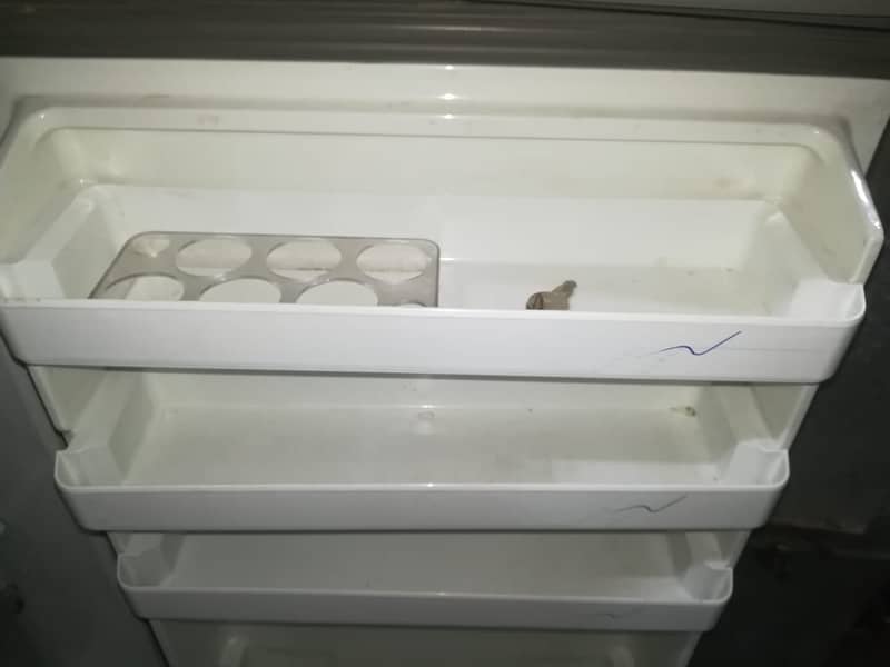 Dawlance fridge 2