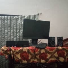 bahi ya used ma computer ha itna istimal nai hua ha new condition ha