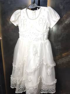 fancy white frock 8 to 9 years girld