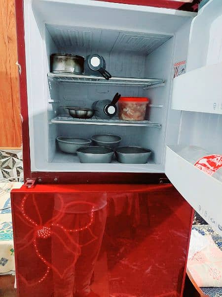 Orient Refrigerator/Fridge for sale 13 cubic feet 3