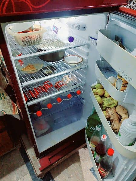 Orient Refrigerator/Fridge for sale 13 cubic feet 4