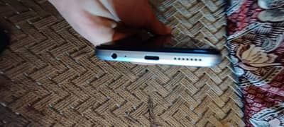 Infinix hot 12