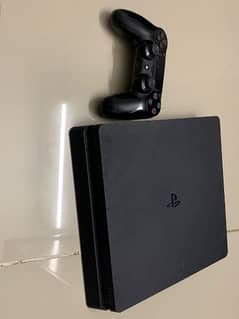 PS4 SLIM [ 1 TB ]