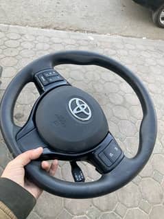 Toyota Vitz Steering wheel