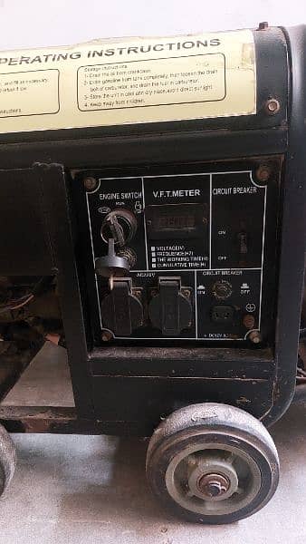 3.5 Kv Generator . Super excellent condition. 3