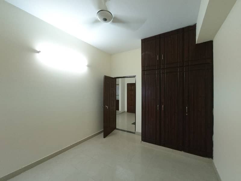 Flat For Sale G-15 Markaz 13