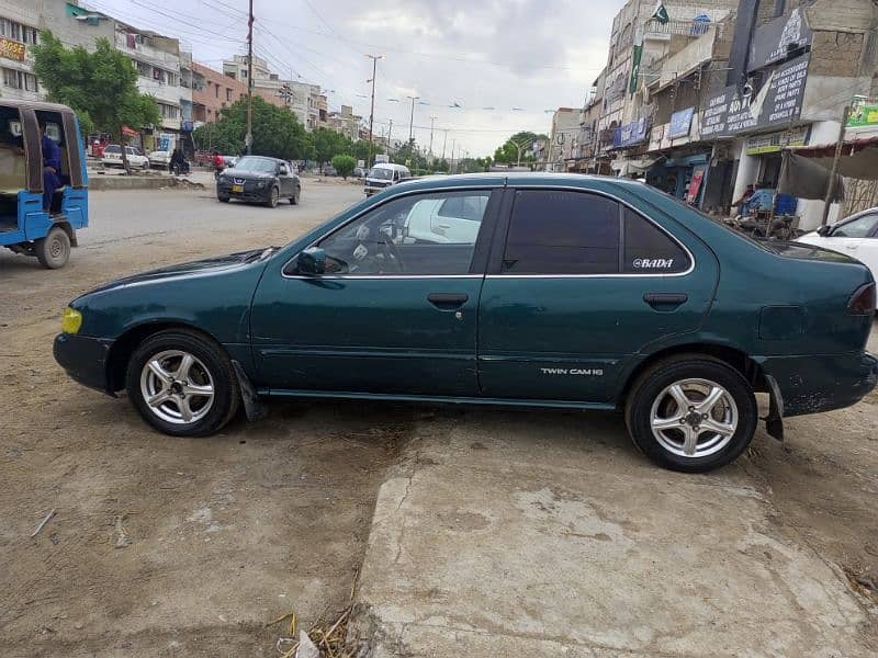 Nissan Sunny 1997 5