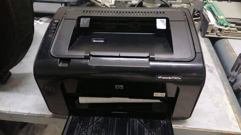 hp laserjet p1102w wifi printer best condition 2