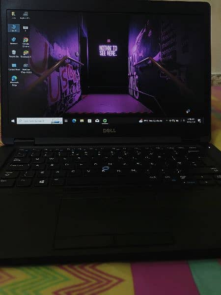 Dell Laptop in new condition 8