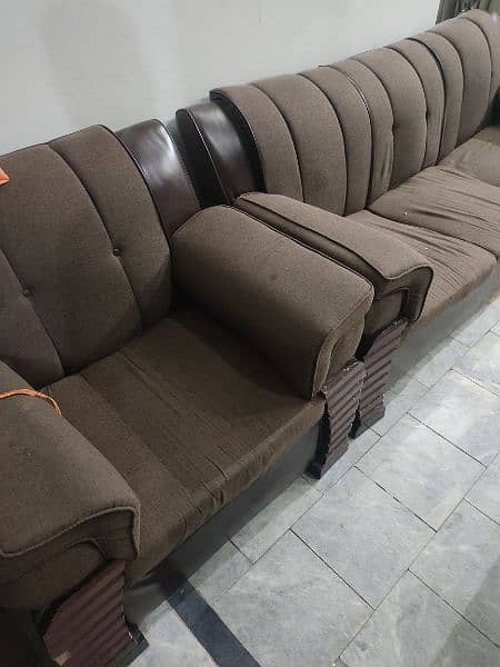 5 seater sofa set for sale good condition 0