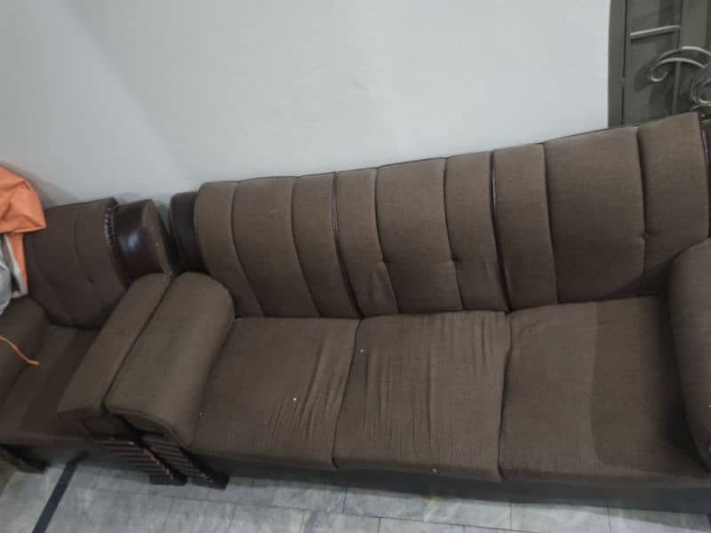 5 seater sofa set for sale good condition 6