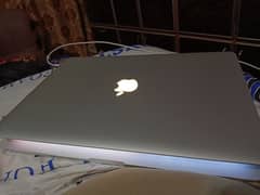 MacBook