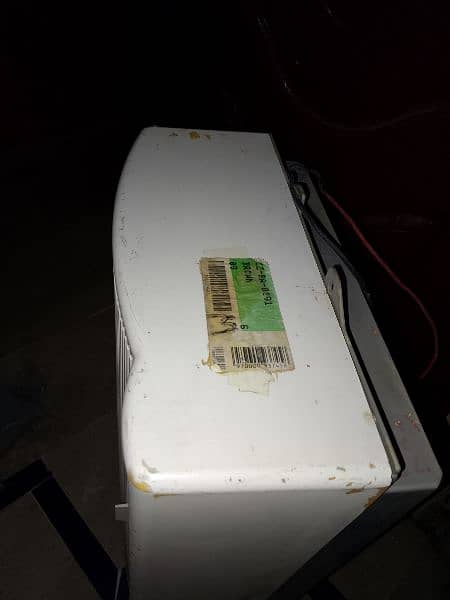 Carrier Portable AC 220v Gas Not Charge 2