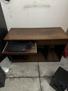 computer table