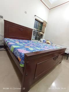 Double Bed with Mattress (Size= 6.5 ft*  5 ft)